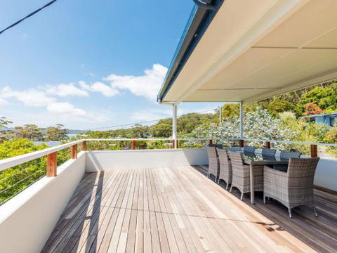 Unwind At Hyams Beach 4pm Check Out Sundays - Nambucca Heads Accommodation 0