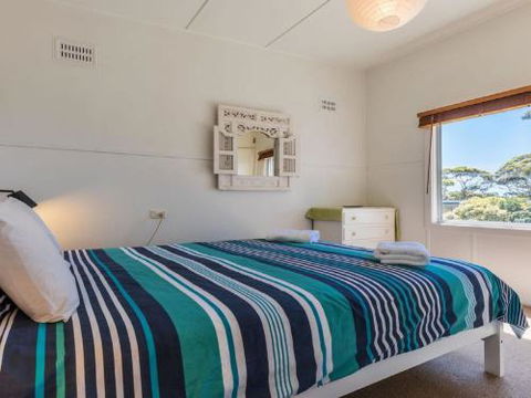 Unwind At Hyams Beach 4pm Check Out Sundays - Nambucca Heads Accommodation 3