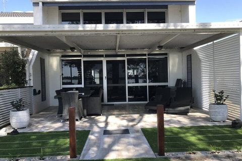 Treat Yourself To Something Special! - Nambucca Heads Accommodation 0