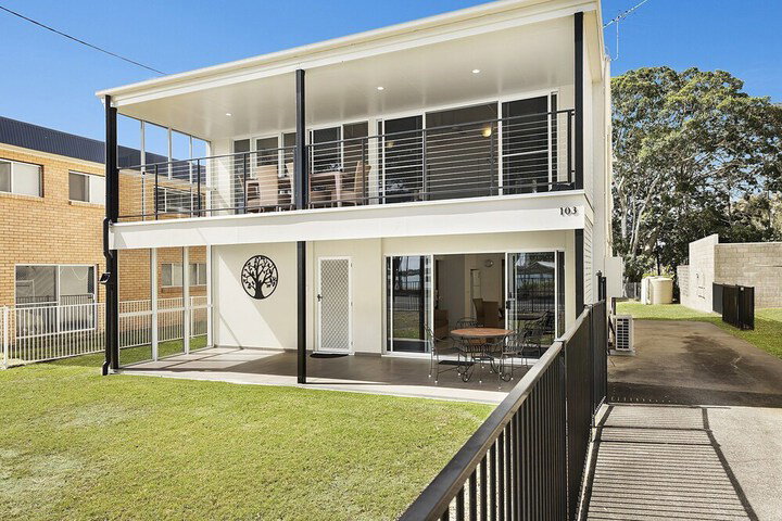 Arana Hills QLD Nambucca Heads Accommodation