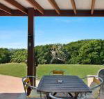 WHITE WAVES 4 ABSOLUTE BEACH FRONT STUDIO HASTINGS POINT - Nambucca Heads Accommodation