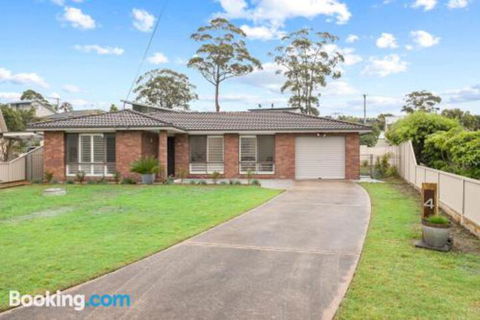 Lake Dreaming 4 Lulworth - Nambucca Heads Accommodation 1