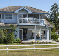 AMETHYST Gerringong 4pm Check Out Sundays - Nambucca Heads Accommodation
