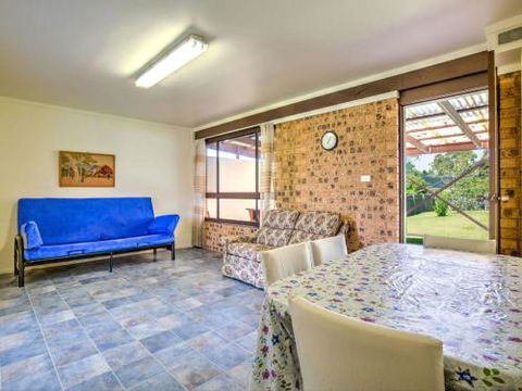Fishermans Rest 4pm Check Out Sundays - Nambucca Heads Accommodation 5
