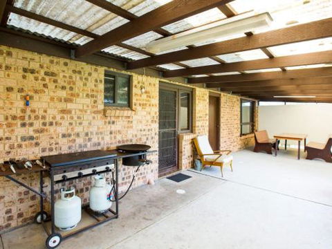 Fishermans Rest 4pm Check Out Sundays - Nambucca Heads Accommodation 6