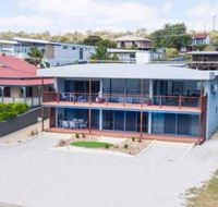 Almonta Apartments on the water front - Nambucca Heads Accommodation