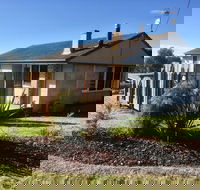 Hamlet House - Nambucca Heads Accommodation