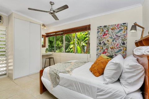 Vista Hillview Family Villa - Nambucca Heads Accommodation 6