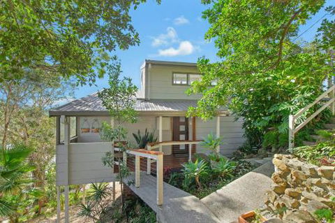 Valparaiso 23 Dulconghi Street - Nambucca Heads Accommodation 1
