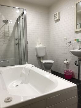 Sydney Harbor Town Houses Longs Ln - Nambucca Heads Accommodation 5