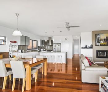 SUNNY DAZE BONNY HILLS - Nambucca Heads Accommodation 4