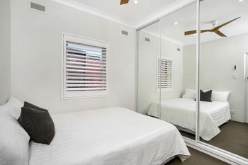Two Bedroom Beachside Apartment CLOV4 - Nambucca Heads Accommodation 3