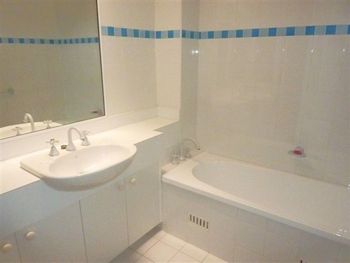 FATHOMS 19 - Nambucca Heads Accommodation 5