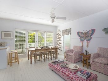 Oriole Street Cottage - Nambucca Heads Accommodation 5
