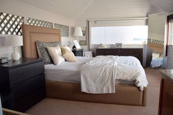 Expansive French Style Apartment H343 - Nambucca Heads Accommodation 1