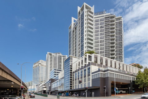 Meriton Suites The Tiffany Clarion C - Nambucca Heads Accommodation 6