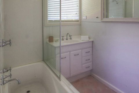 Youngs Cottage - Nambucca Heads Accommodation 5