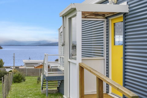 Blue Cottage Bruny Island - Nambucca Heads Accommodation 0