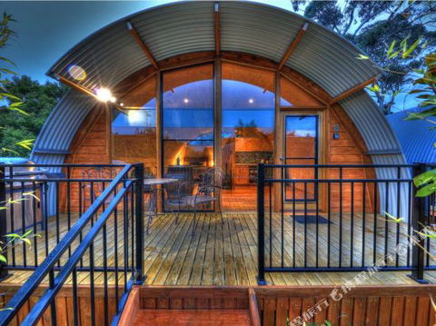 Bruny Island Accommodation 43 Degrees Beachside Studio Spa Apartments (1) - Nambucca Heads Accommodation 3