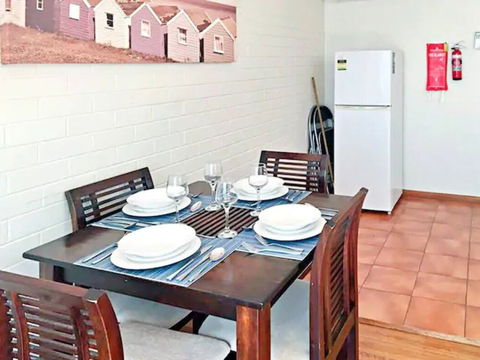 Sun, Beach, Shops, Wifi, Netflix - Nambucca Heads Accommodation 4