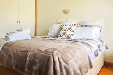 Rye Sleeps 10, Great Weekender - Nambucca Heads Accommodation 4