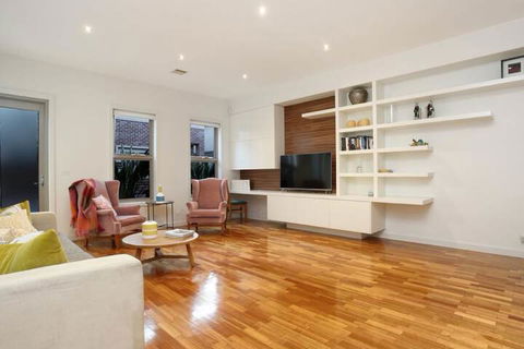 Kew Luxurious Townhouse - Nambucca Heads Accommodation 6