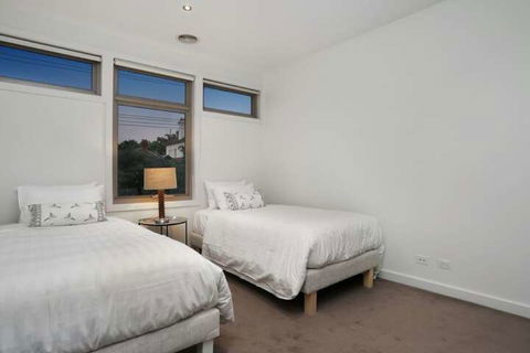 Kew Luxurious Townhouse - Nambucca Heads Accommodation 3