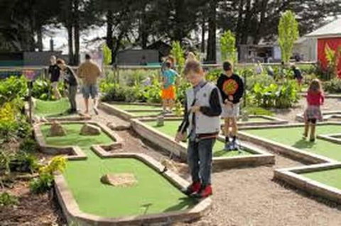 Home Near Shops & Beach - Nambucca Heads Accommodation 5