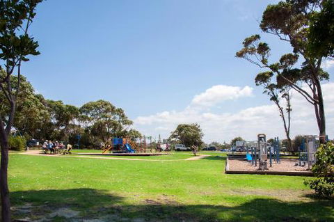 Mollymook Seaspray Motel - Nambucca Heads Accommodation 2