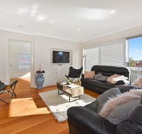 Spacious  Bright 4 Bedroom Home