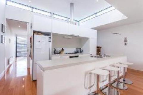 Anglesea Surf Beach Apartments - Nambucca Heads Accommodation 4