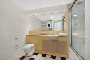 The Oak Room 106 - Nambucca Heads Accommodation 3