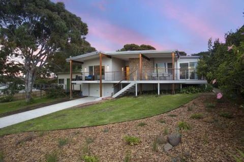 THE PERFECT BEACH HOUSE - Nambucca Heads Accommodation 0