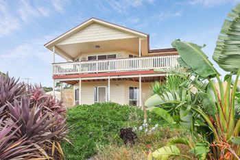 Serenity By The Sea - Nambucca Heads Accommodation 0