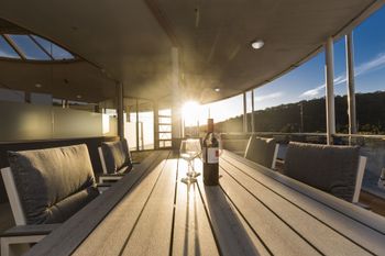 3 Bedroom Waterfront Penthouse On The Hawkesbury - Nambucca Heads Accommodation 5