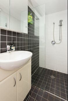 Perfect 2 Bedroom In Rushcutters Bay - Nambucca Heads Accommodation 6