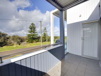 Boat Harbour Holiday 10 Noamunga Street - Nambucca Heads Accommodation 1
