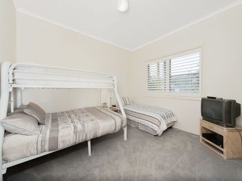 Sandy Point Road Unit 337 265 Pacific Blue - Nambucca Heads Accommodation 2