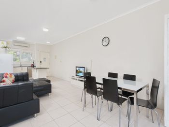 Sandy Point Road Unit 337 265 Pacific Blue - Nambucca Heads Accommodation 3