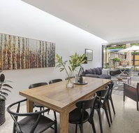 Stunning Executive Home in Glebe - Nambucca Heads Accommodation