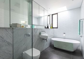 Stunning Executive Home In Glebe - Nambucca Heads Accommodation 4