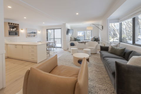 Discobulous 7 - Nambucca Heads Accommodation 2