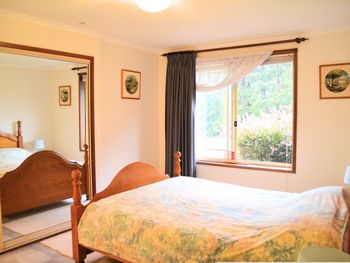 Narrawallee Escape - Nambucca Heads Accommodation 4
