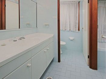 Narrawallee Escape - Nambucca Heads Accommodation 2