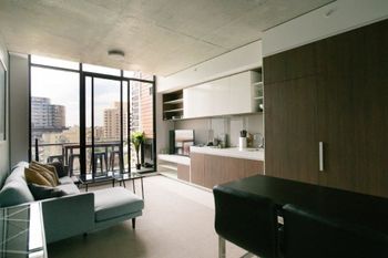 Spacious Apartment Close To Melbourne CBD - Nambucca Heads Accommodation 6