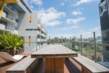 Spacious Apartment Close To Melbourne CBD - Nambucca Heads Accommodation 4