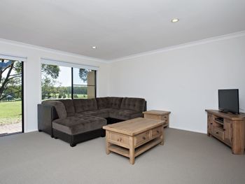 Villa 127 Horizons Golf Resort - Nambucca Heads Accommodation 6