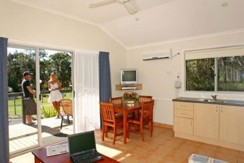 Port Stephens Koala Sanctuary - Nambucca Heads Accommodation 4