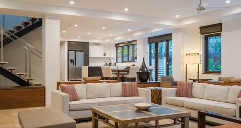 Sea Temple Port Douglas 3 Bedroom Luxury Villa - Nambucca Heads Accommodation 6