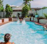 Beach  Bay Holiday House - Nambucca Heads Accommodation
